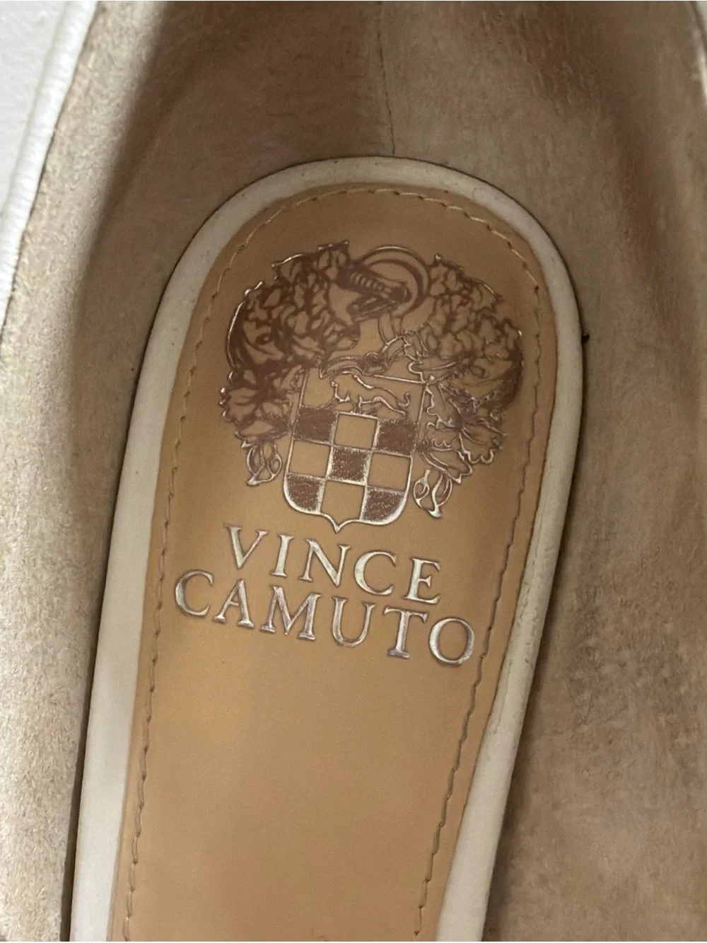 Vince Camuto vince camuto